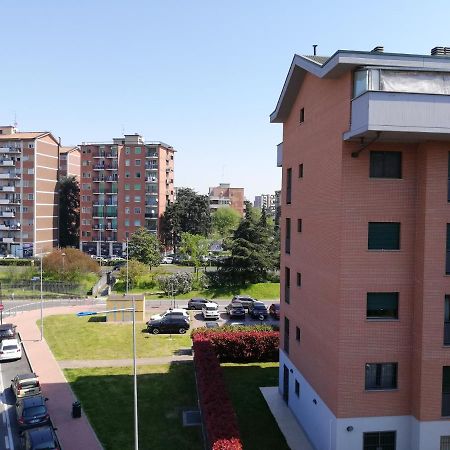Sweet Home Milano B&B San Donato Milanese Exterior foto